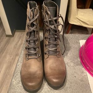Sorel Emelie Conquest Chic Combat WProof Size 7
